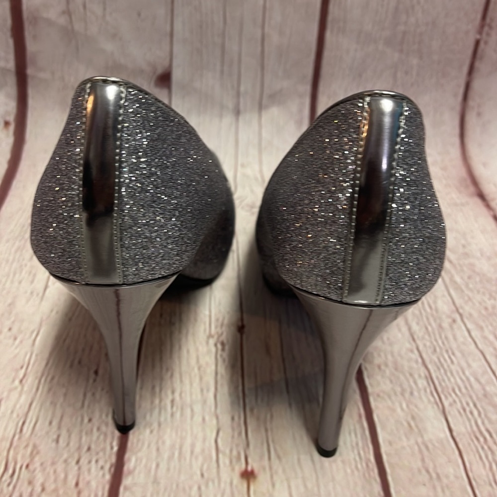 Worthington Womans glittery heels - Picture 3 of 12